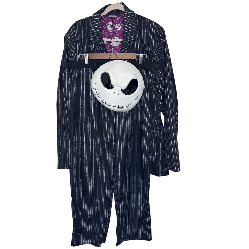 Spirit Halloween Nightmare Before Christmas Jack Skellington Suit Mask Adult XL